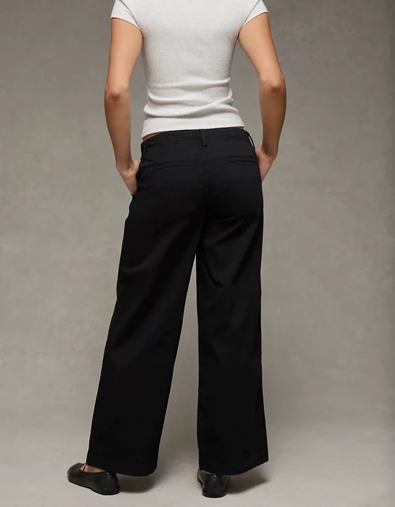 AE Low-Rise Wide-Leg Khaki Pant