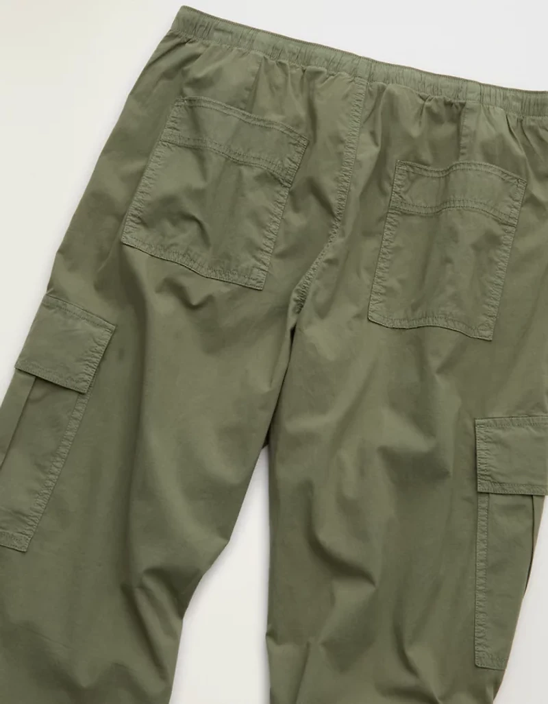 AE Low-Rise Baggy Cargo Parachute Pant