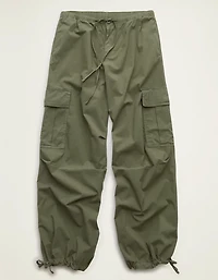 AE Low-Rise Baggy Cargo Parachute Pant