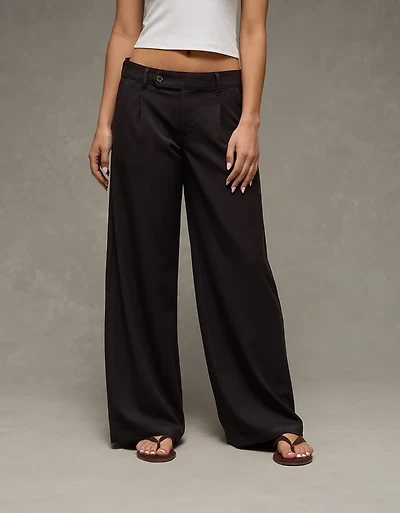 Pantalon à jambe très large et taille basse AE