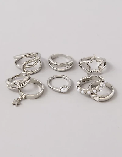 Emballage de huit bagues argentées AE