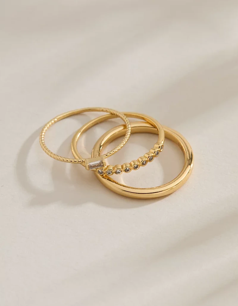 Emballage de trois bagues plaquées ou 14 carats la collection Keepers AE