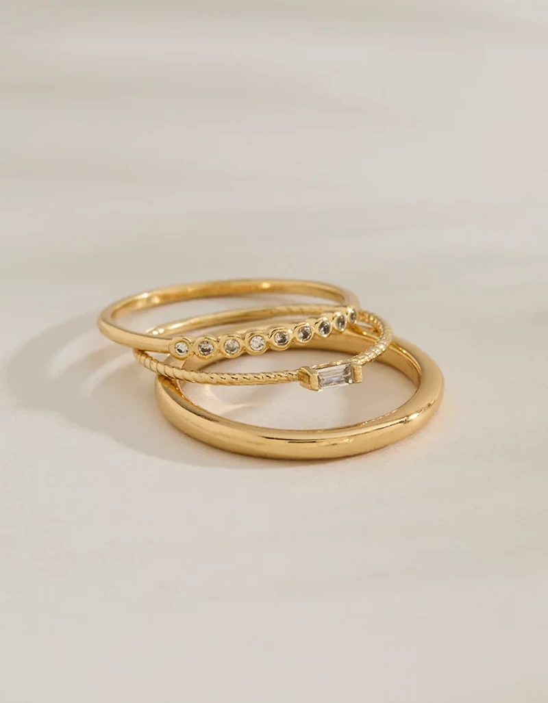Emballage de trois bagues plaquées ou 14 carats la collection Keepers AE