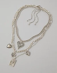 Collier à breloques argentées AE