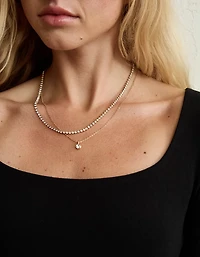 Emballage de cinq colliers ras du cou épais AEO