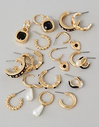 Lot de neuf paires de boucles d’oreille dorées et noires AEO