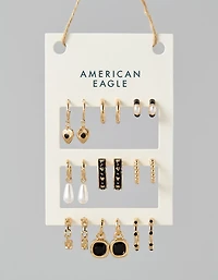 Lot de neuf paires de boucles d’oreille dorées et noires AEO