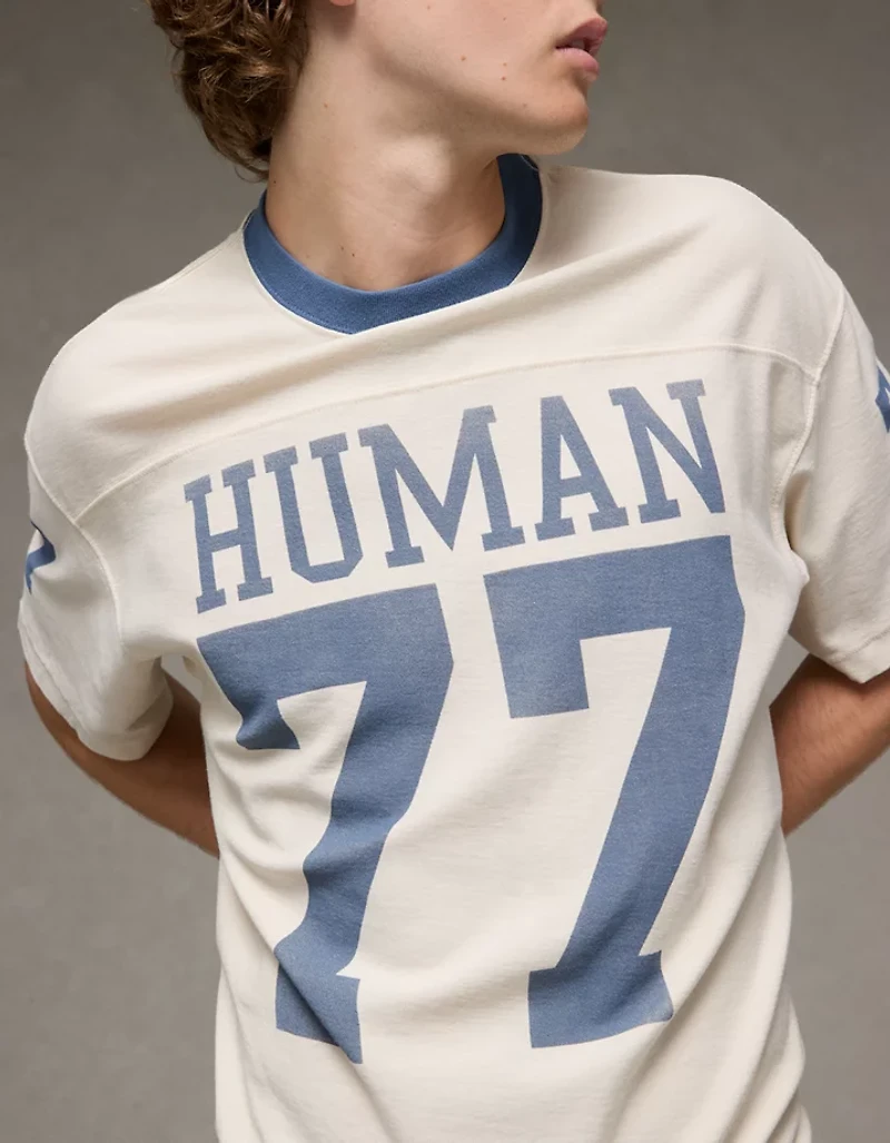 T-shirt de football droit à image fierté AE