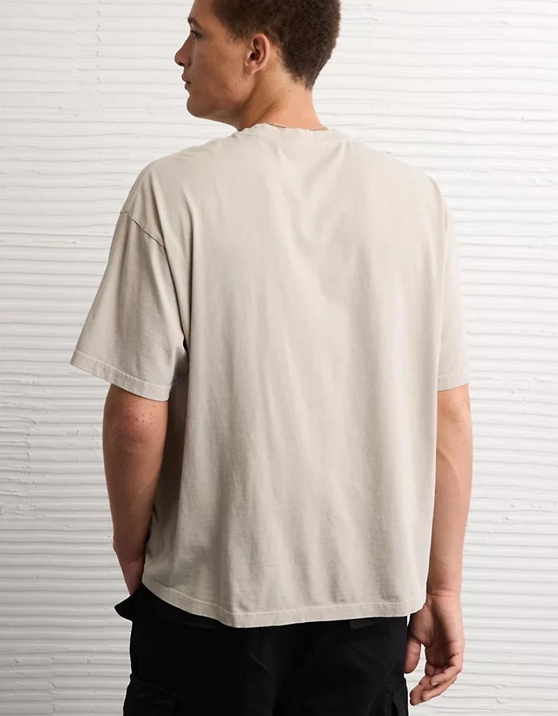 AE Boxy Snoopy Graphic T-Shirt