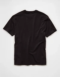 AE Standard Fit Snoopy Graphic T-Shirt
