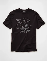 AE Standard Fit Snoopy Graphic T-Shirt