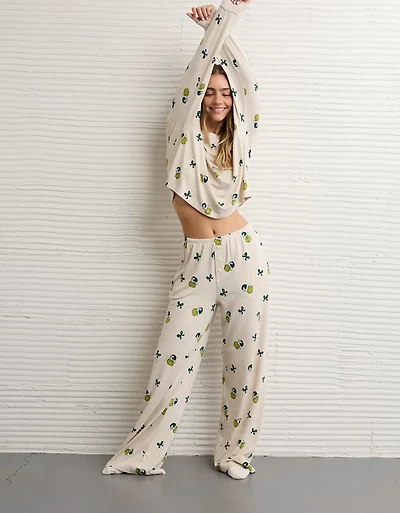 AE Luxe Plush Grinch PJ Pant Set