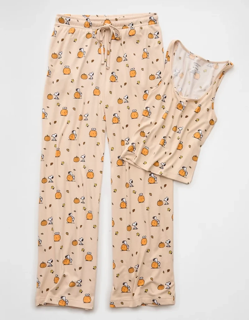 AE Luxe Plush Snoopy Halloween PJ Set