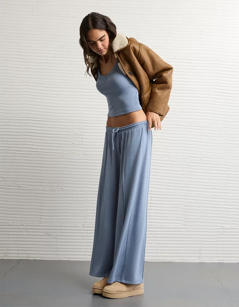 Ensemble de détente avec garniture en dentelle AE