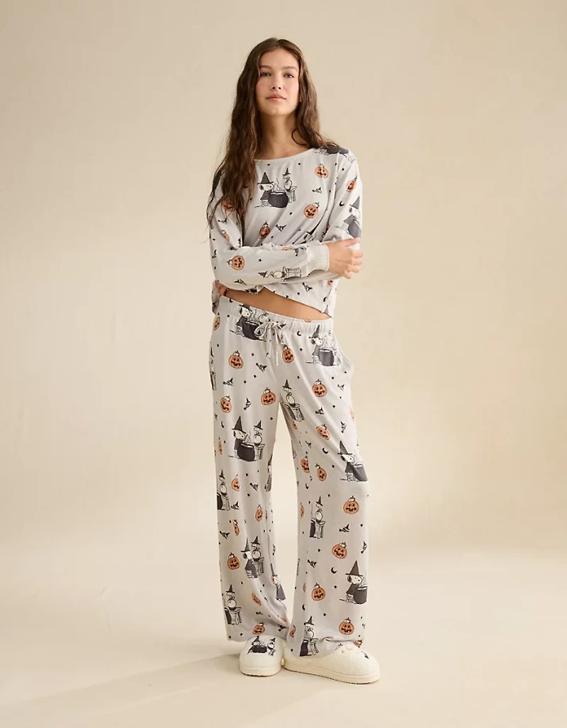 AE Luxe Plush Snoopy PJ Set