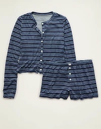 Ensemble de cardigan et pyjama court pelucheux luxueux AE