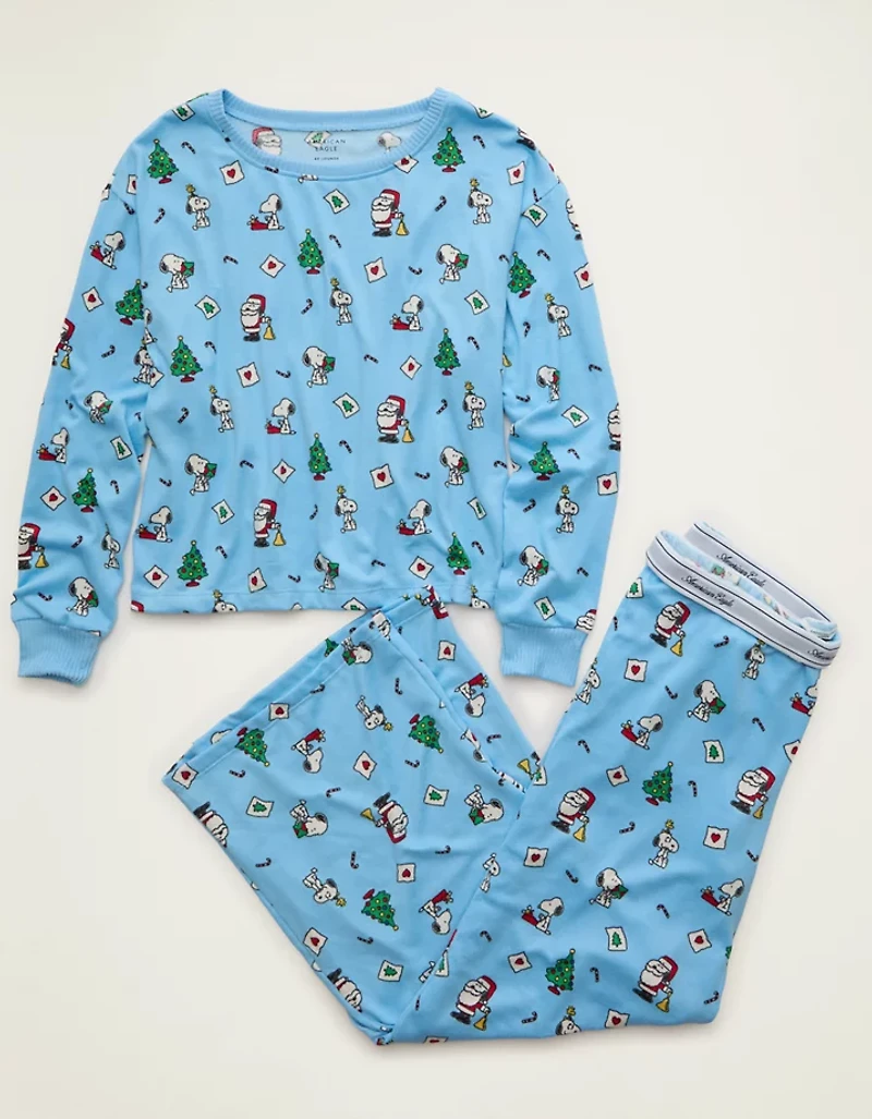 AE Luxe Plush Snoopy PJ Set