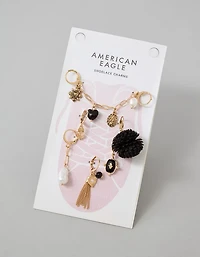 Emballage de six breloques assorties AE