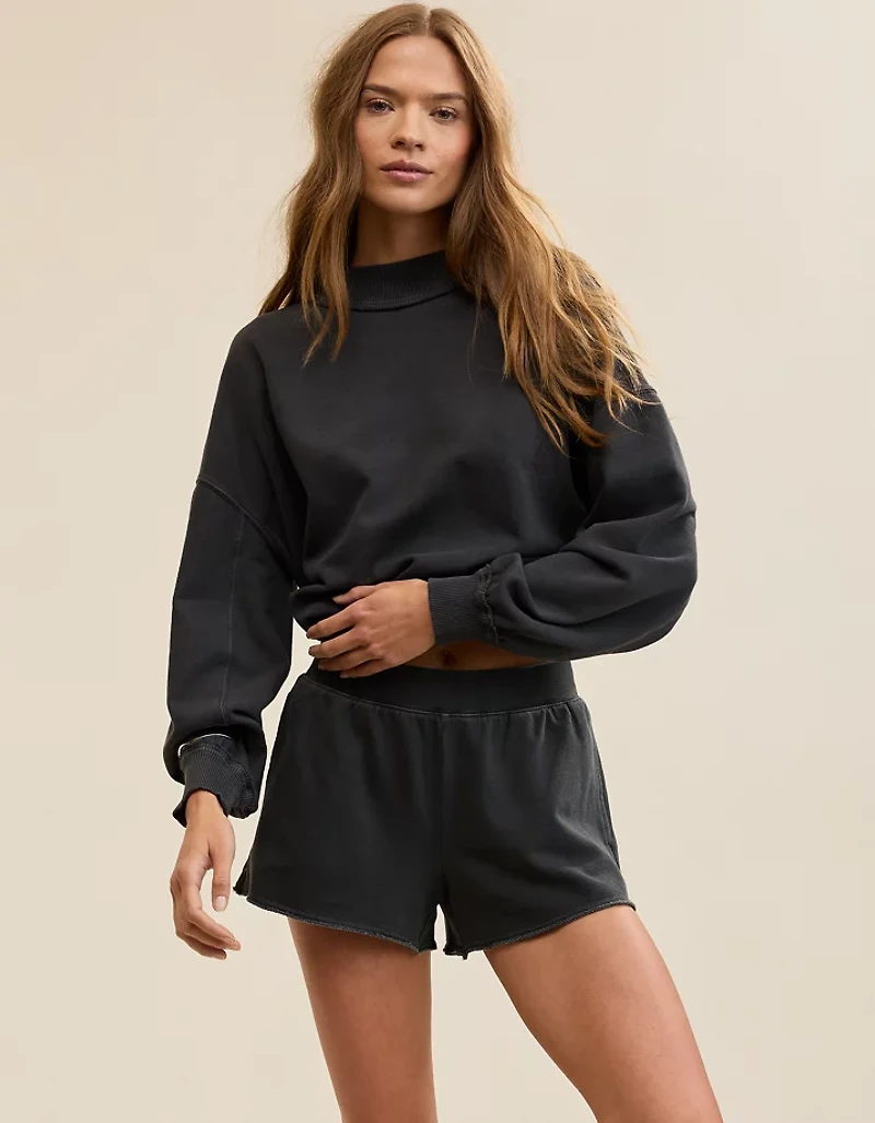 Aerie Alumni Short