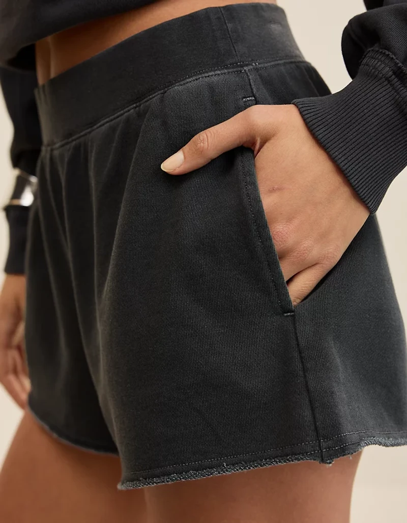 Aerie Alumni Short