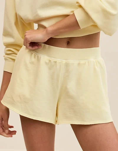 Aerie Alumni Short