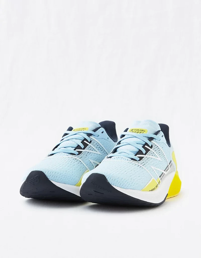 New Balance Fuelcell Propel V2 Sneaker