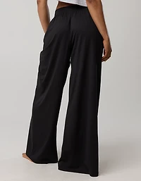 OFFLINE By Aerie The Hugger Go With Flow Super Wide Leg Pant