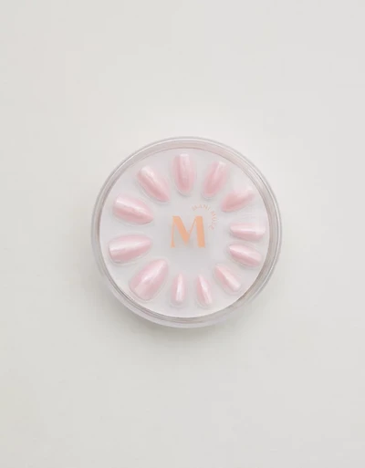 Mani Muse Strawberry Glazed Press-On Nails