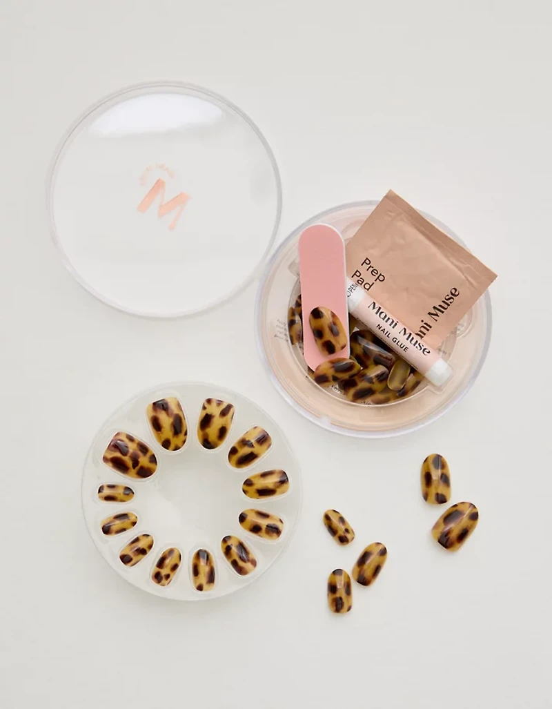 Mani Muse Cat's Meow Press-On Nails