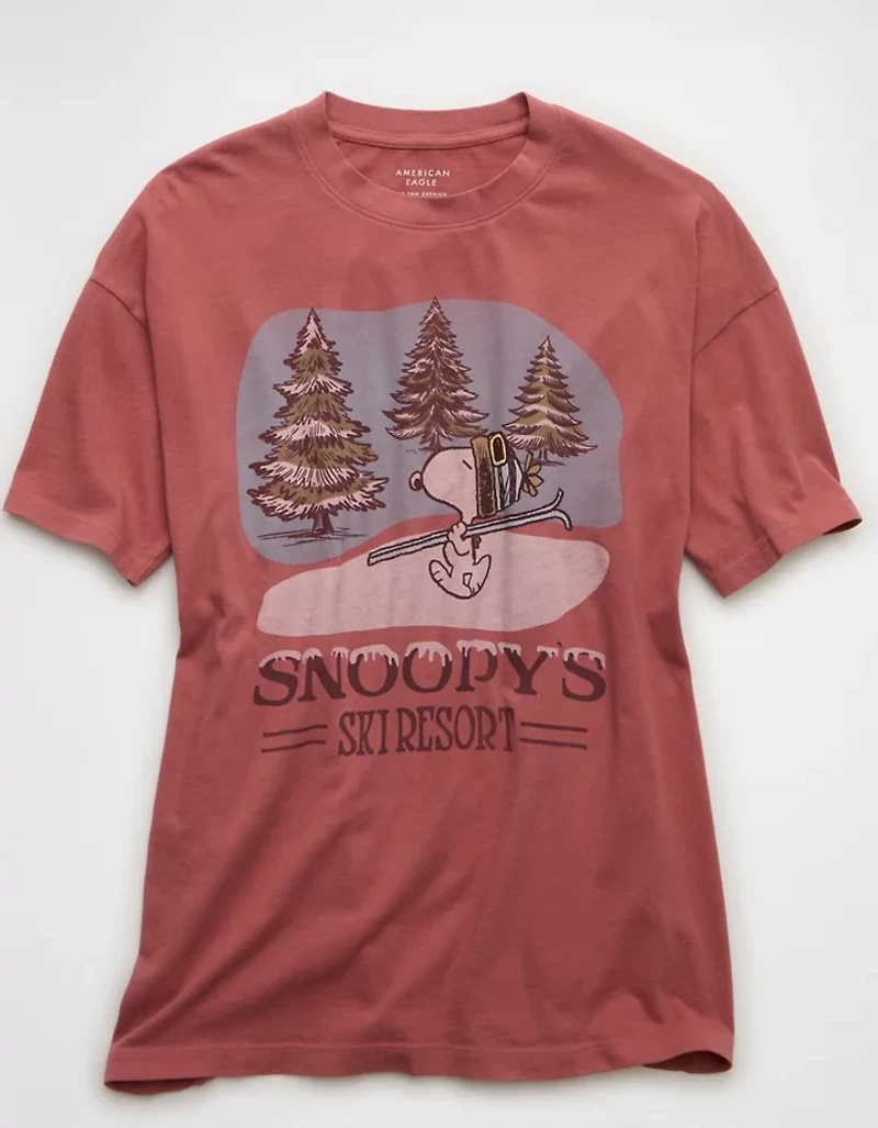 AE Snoopy Holiday Relaxed Graphic T-Shirt