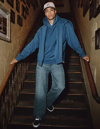 AE Ultra Baggy Jean