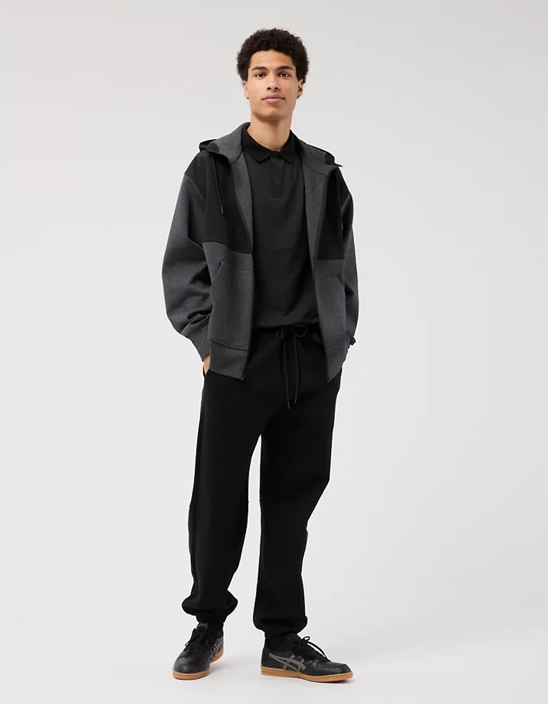 AE 24/7 Tech Fleece Jogger