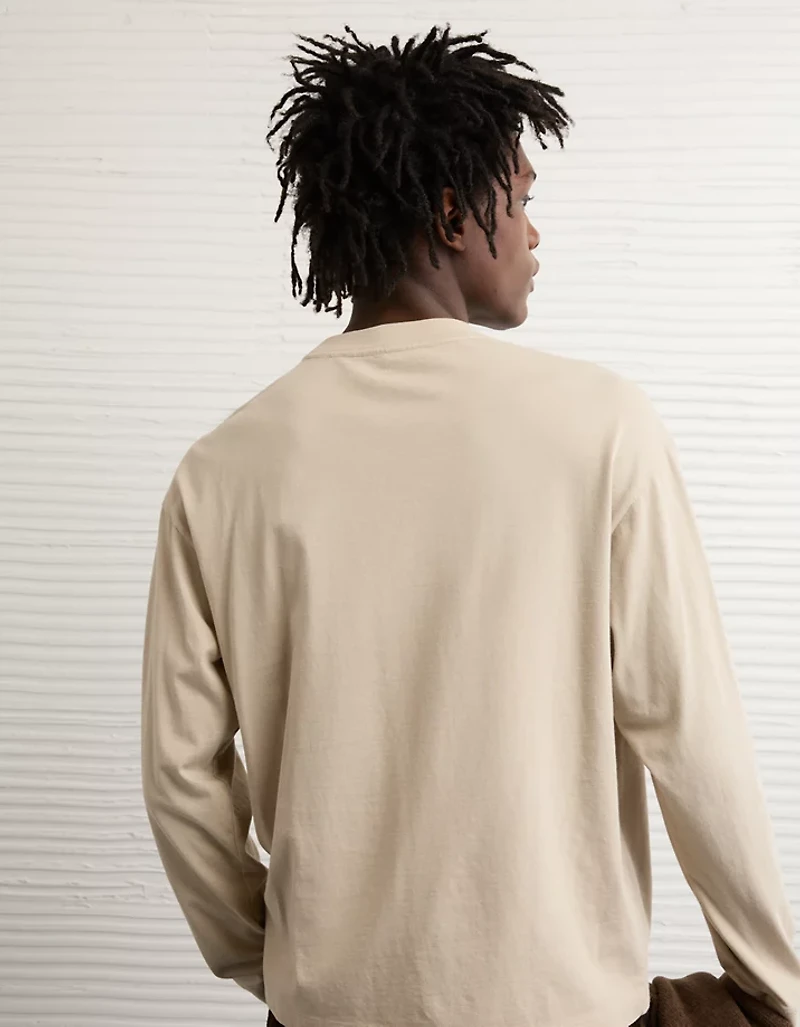 AE Boxy Long Sleeve Graphic T-Shirt