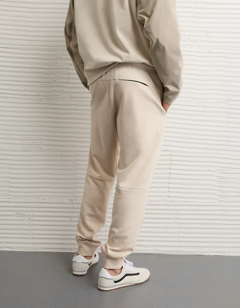 AE 24/7 Cozy Jogger