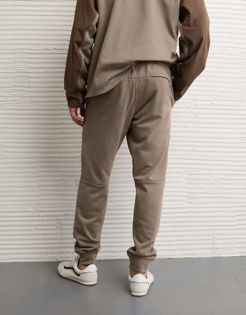 AE 24/7 Cozy Jogger
