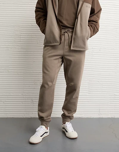 AE 24/7 Cozy Jogger