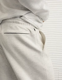 AE 24/7 Relaxed Open-Hem Pant