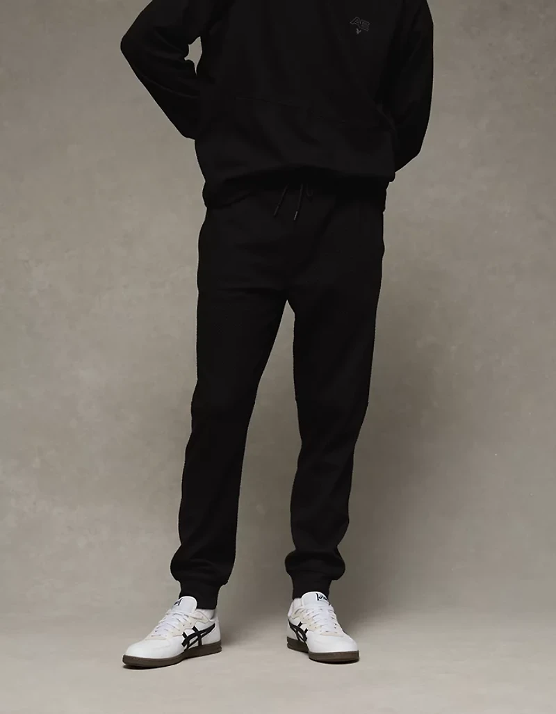 AE 24/7 Textured Fleece Jogger