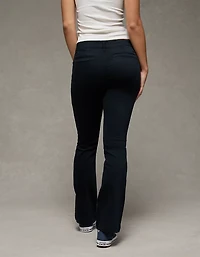 Pantalon kaki à jambe semi-évasée et taille basse extensible AE