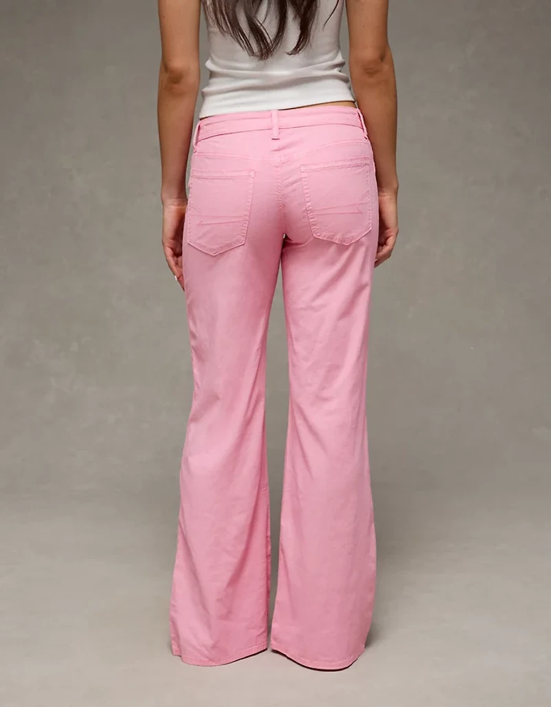 Pantalon évasé à taille très basse extensible AE