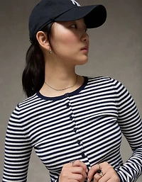 AE Classic Slim Button-Up Cardigan