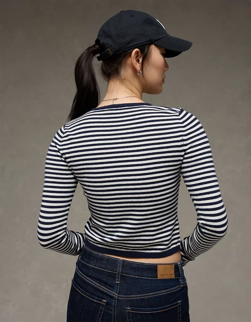 AE Classic Slim Button-Up Cardigan