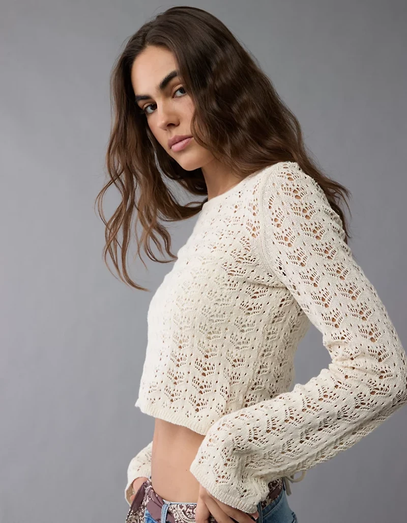 Chandail au crochet lacé dos AE
