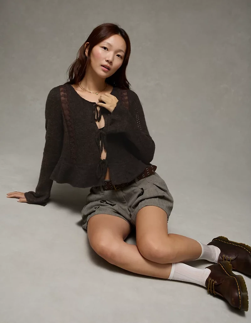 Cardigan noué à l’avant en tricot avec dentelle AE