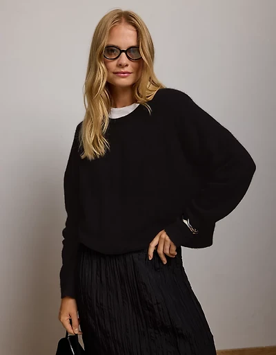 AE77 Cashmere-Blend Crew Neck Sweater