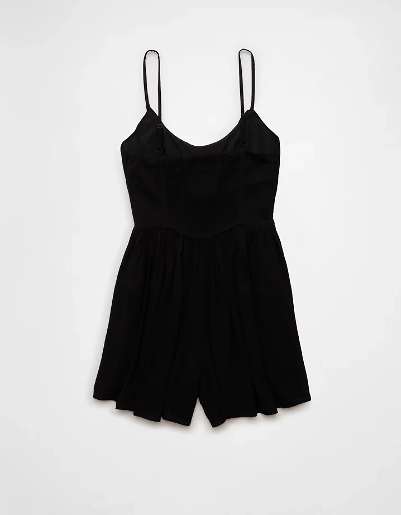 Barboteuse au corsage de style corset ruché AE