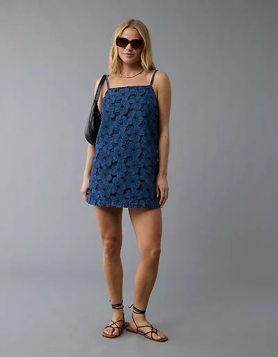 Minirobe tube en denim à motif floral AE