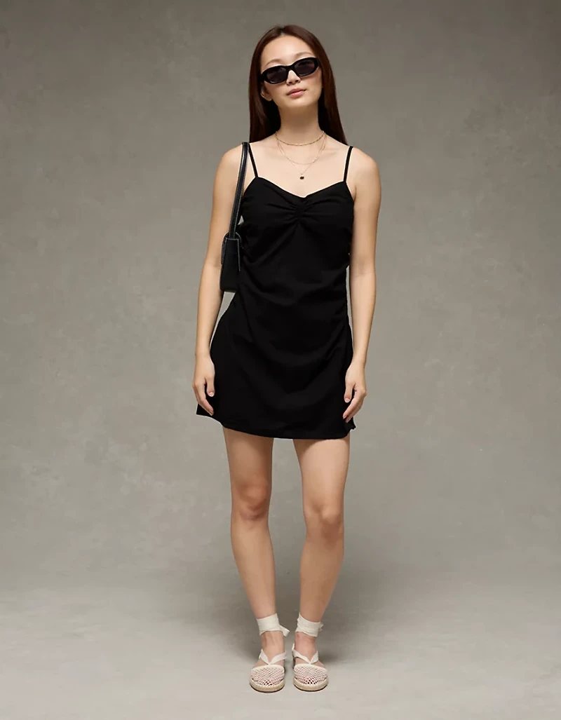 Minirobe ruchée en mélange de lin AE