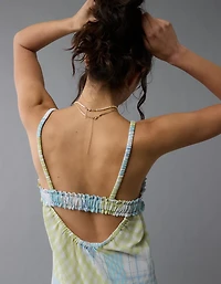 Robe à bretelles mi-longue avec encolure en V et volants AE