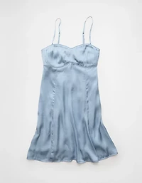 Minirobe à bretelles décolletée en cœur satin AE